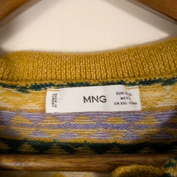 Mango Retro Stripes Acrylic Knit With Collar Ruffle Detail Pullover Sweater NWOT - Picture 7 of 11